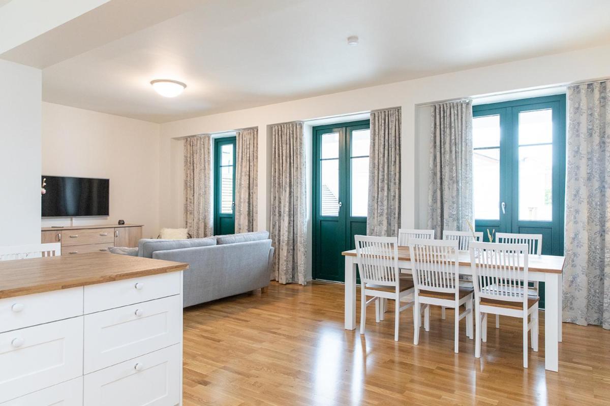 Residence Perseus Båstad Екстериор снимка